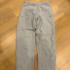 Aritzia Gray Sweatpants
